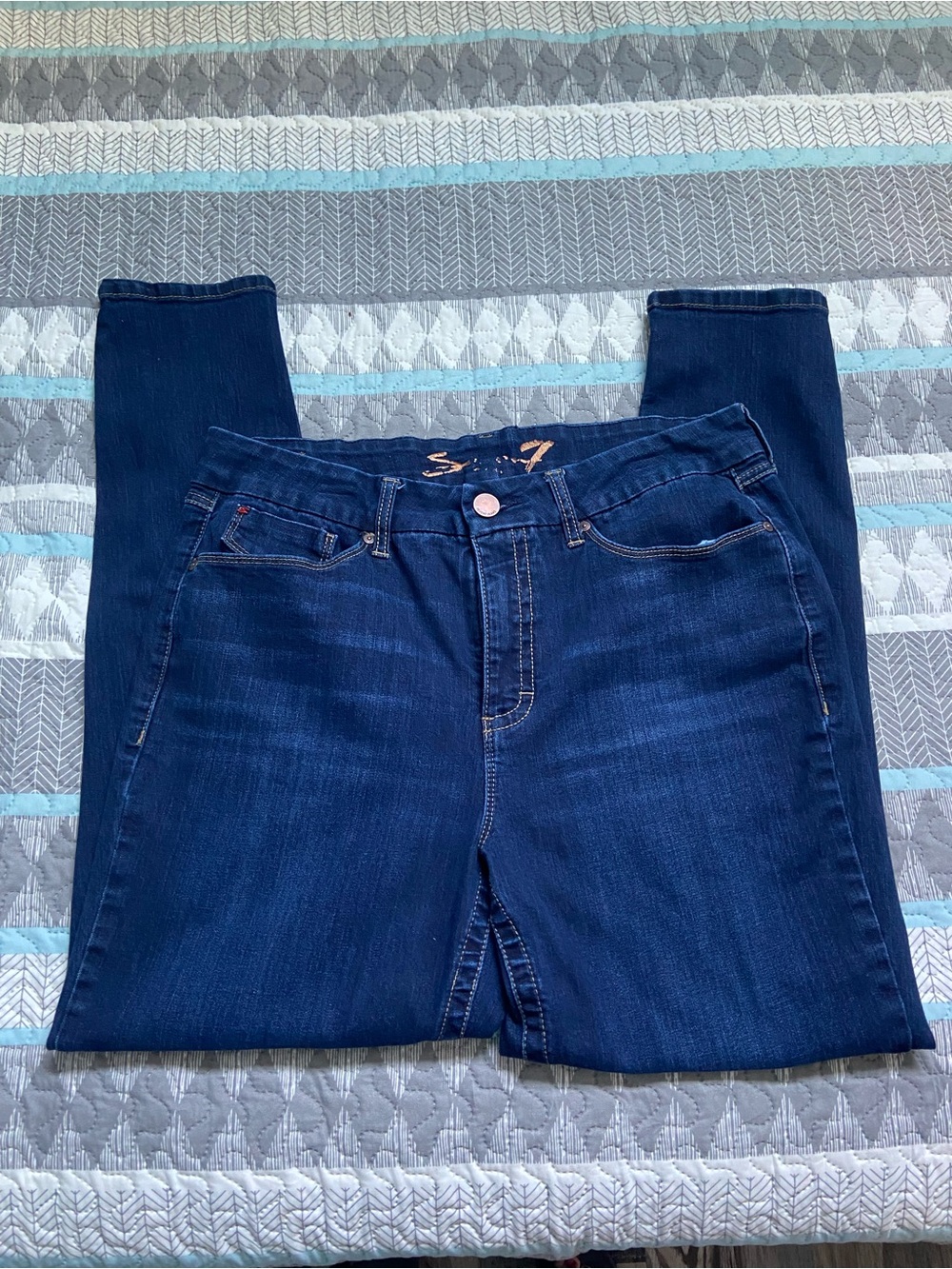 Seven7 High Rise Skinny Jeans
